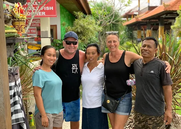 Ketut Losmen Holiday park Nusa Lembongan (Bali)