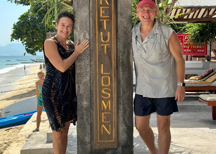 Ketut Losmen Holiday park Nusa Lembongan (Bali)